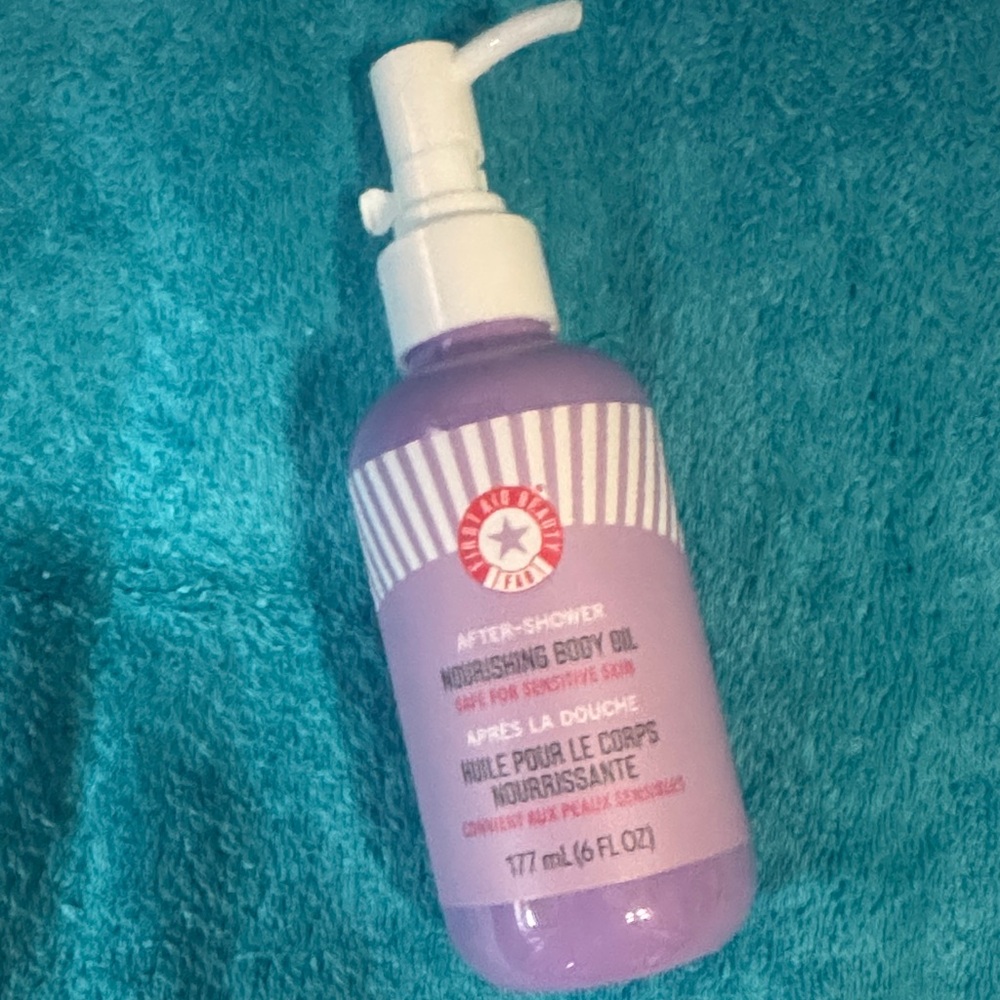 First Aid Beauty - Nourishing Body Oil 6oz.